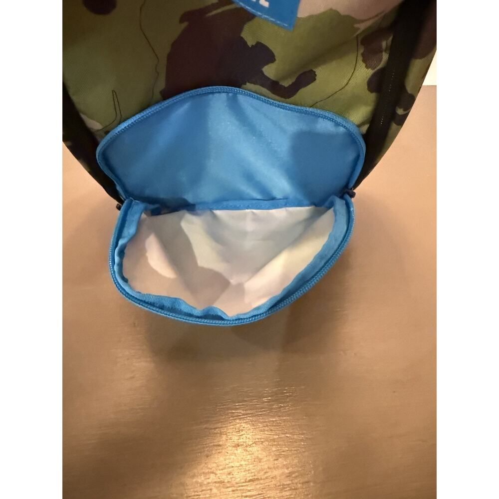Fortnite Kids Soft Side Insulated‎ Lunch Box 10.5” X 9” - Picture 3 of 7
